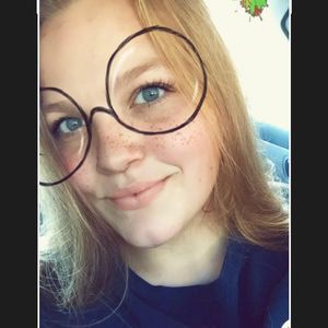 Meet your Posher, Breanna